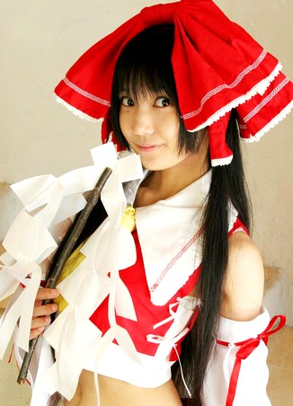 Reimu Hakurei