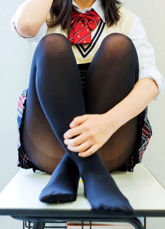 Kurokami Joshi 黒髪女子
